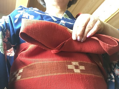 帯の蝶々