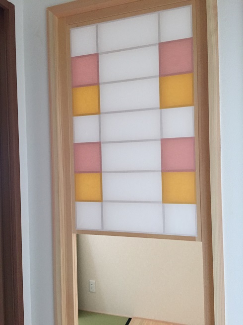 入口の障子