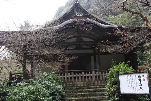 清瀧宮拝殿