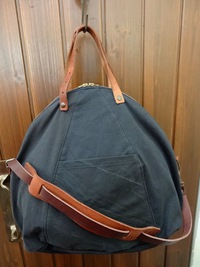 A　Reincarnation　Key　：　DOME　BAG　／　NAVY ・ BEIGE ・ OLIVE