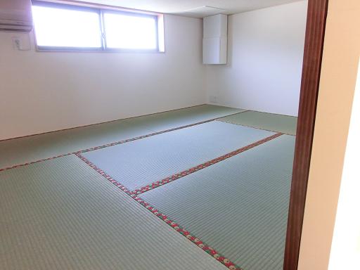 畳を運び入れるのがちょっと大変だったお部屋