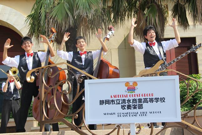清商吹奏楽部、ディズニーシーで演奏してきました！