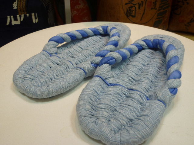 手作り☆数量限定　ＴＯＢＩＹＡＮ布ぞうり