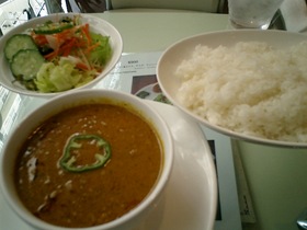 カレーのランチはココかも・・・美味しい店発見！紺屋町にて。