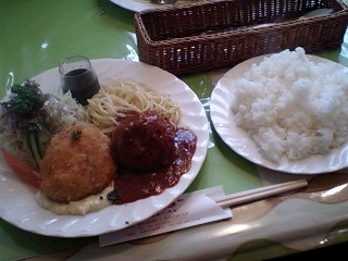 絶品ハンバーグですよね！紺屋町スパーゴディベルティーレさん