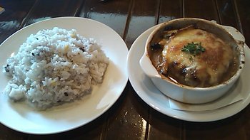 絶品！豚ﾊﾞｰｸﾞ1,000円　葵区山崎　ロッソさんより。