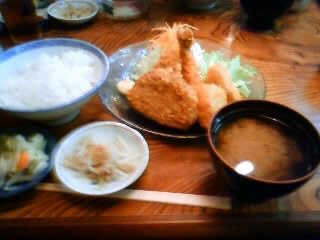 ミックスフライ定食！紺屋町の居酒屋「富もと」さんから
