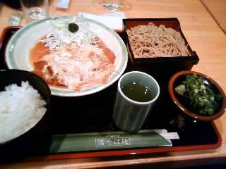 蕎麦とカツ煮込みのセット！岩久本店静岡伊勢丹店さん