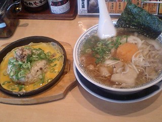 肉そば！長沼のラーメン！丸源さん！のランチセット！