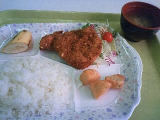 400円ランチ！静岡産業大学藤枝ｷｬﾝﾊﾟｽの学食！
