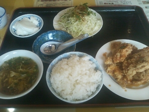 780円！油淋鶏定食！葵区鷹匠　紫禁城さんのランチ！